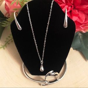 listing-status-banner